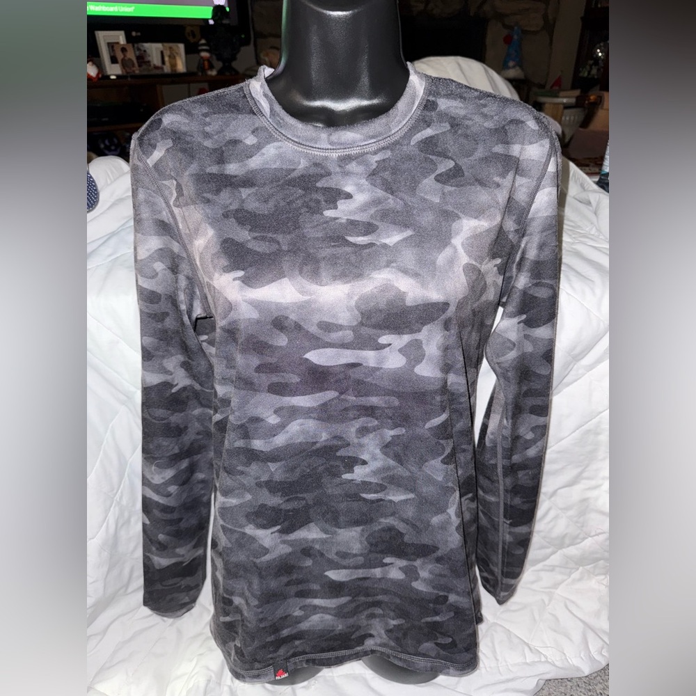 Pajar Stretch Camo Thermal Crew Neck Base Layer Top Long Sleeve